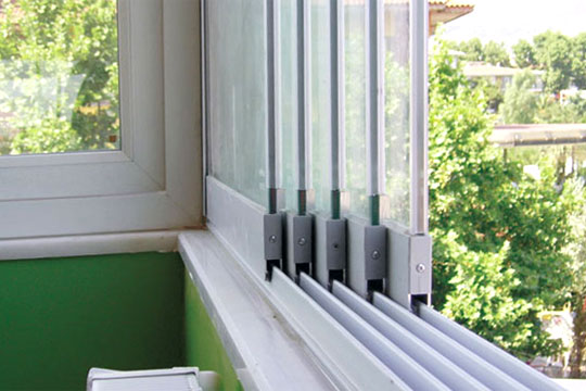 Sürme ( Sürgü ) Cam Balkon